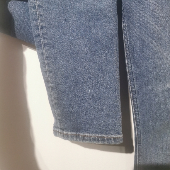 REFORMATION s26 light blue jeans high rise & skinny - Picture 4 of 16